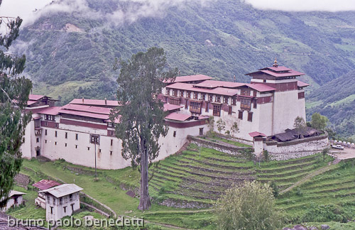 trongsa dzong del bhutan